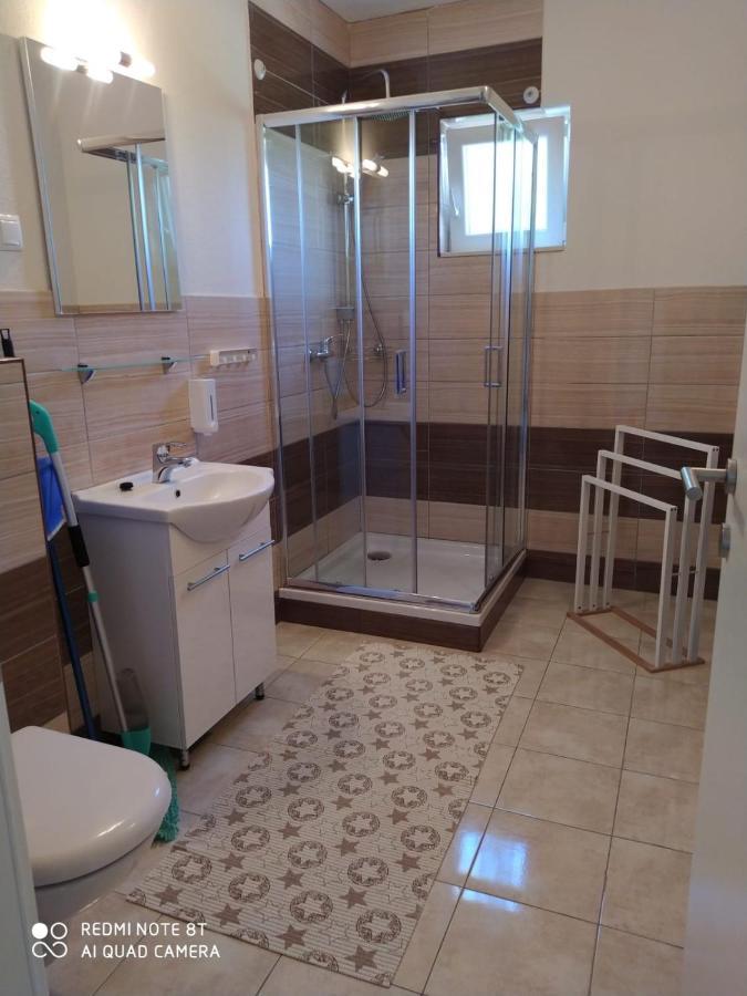 Nemira Beach Apartments Omiš Rom bilde