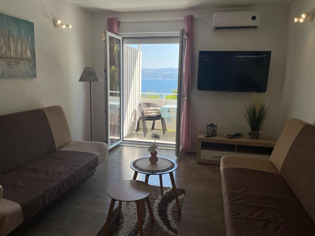 Nemira Beach Apartments Omiš Eksteriør bilde