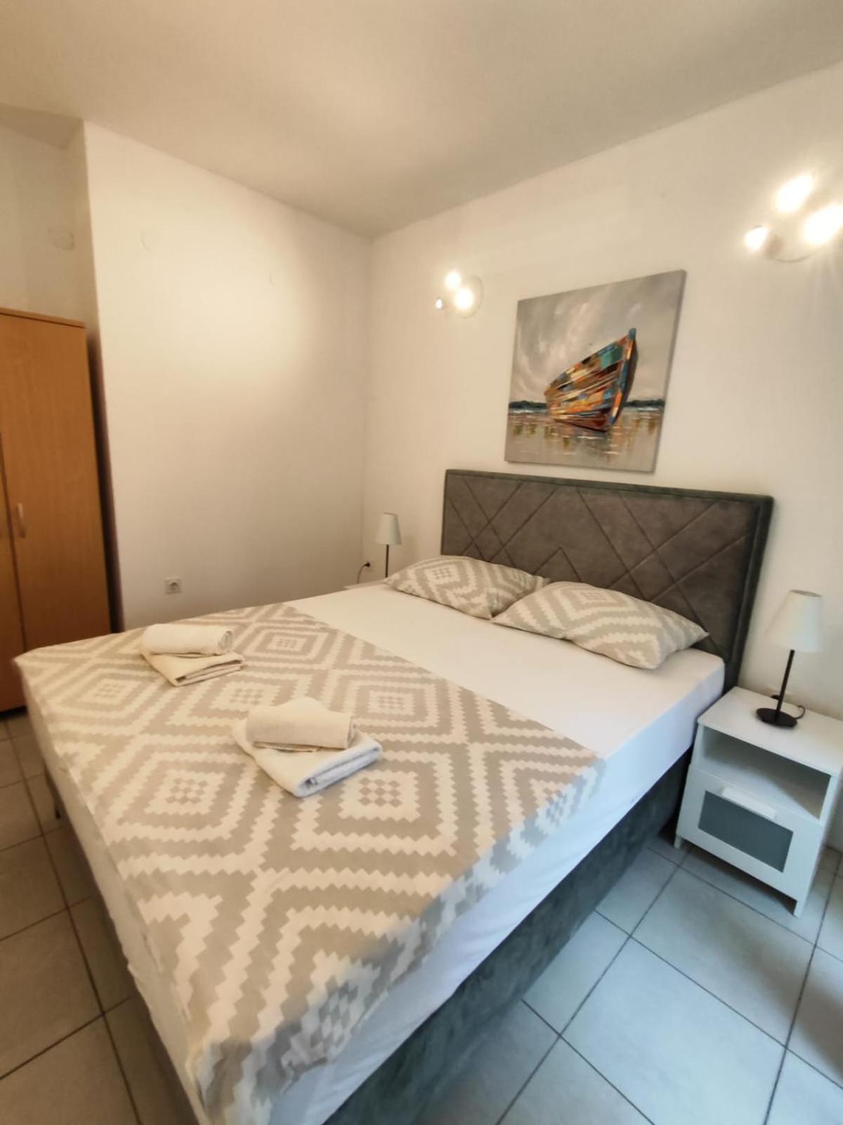 Nemira Beach Apartments Omiš Eksteriør bilde